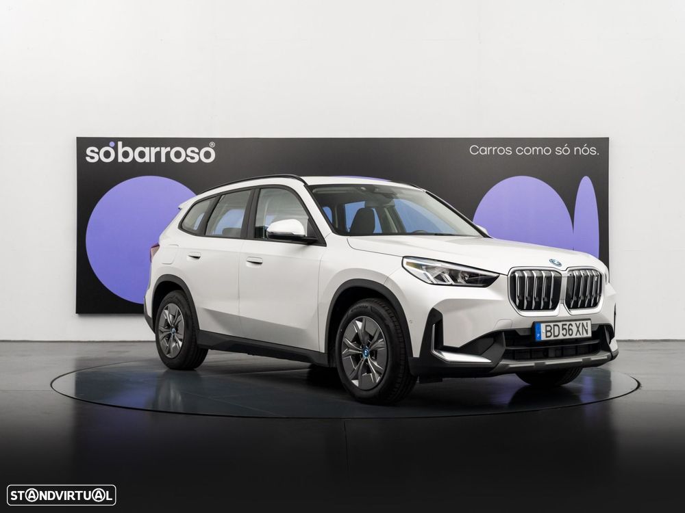 BMW iX1 xDrive30 - 7