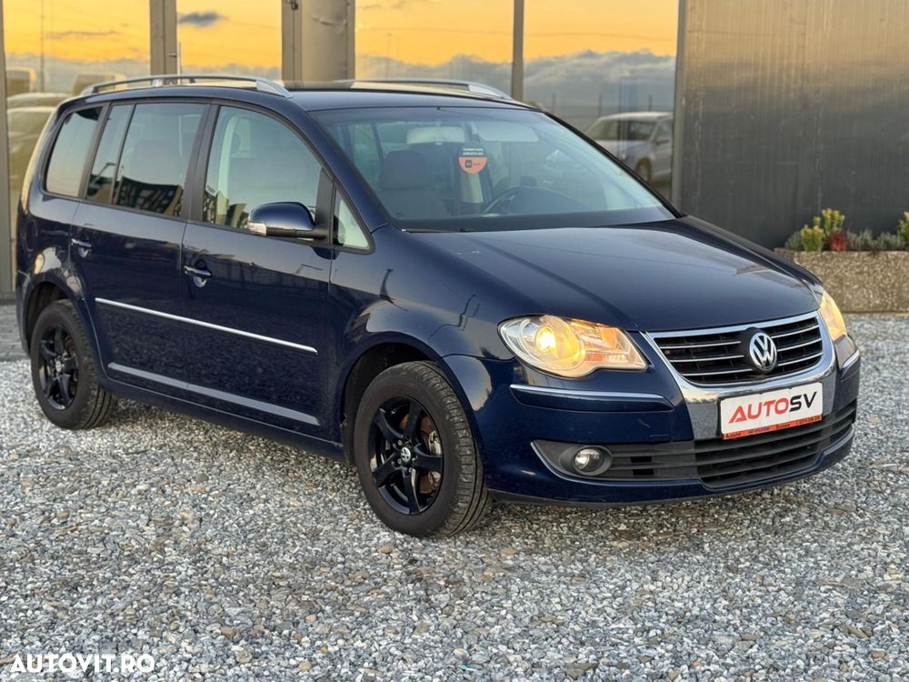 Volkswagen Touran ver-2-0-tdi-bluemotion-technology-comfortline - 16