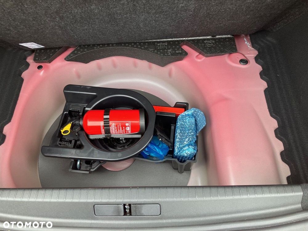 Opel Corsa 1.2 T mHEV GS eDCT - 27