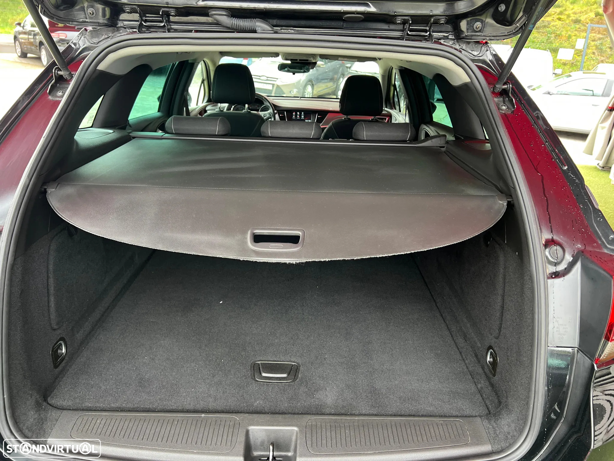 Opel Astra Sports Tourer 1.2 T Design & Tech S/S - 11
