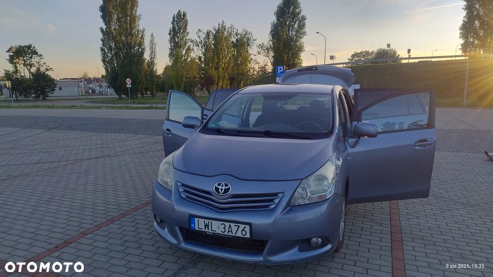 Toyota Verso 2.0 D-4D Sol 7os - 12