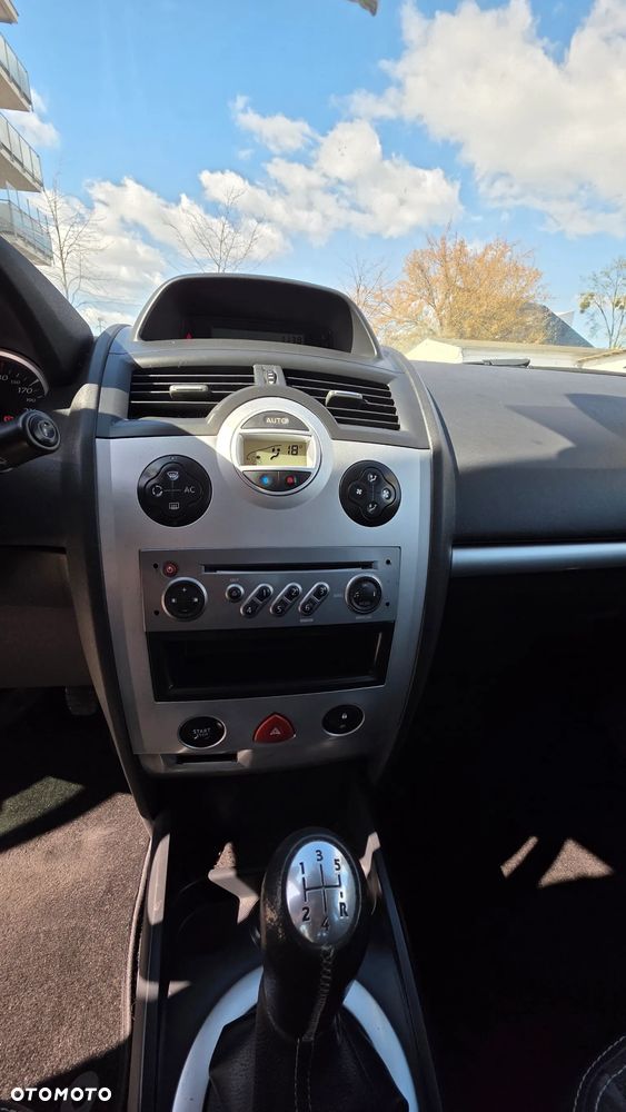 Renault Megane 1.6 Dynamique - 18