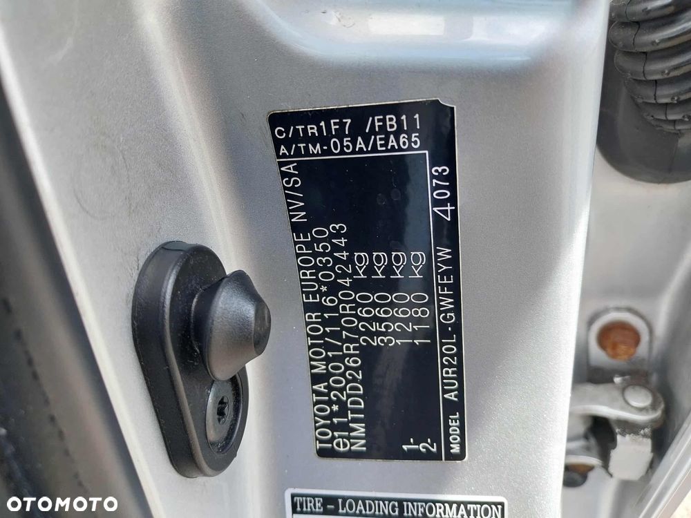 Toyota Verso 2.0 D-4D Sol plus - 25