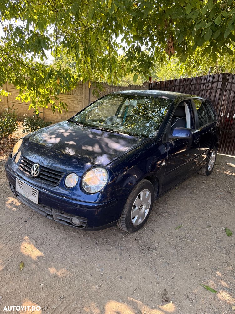 Volkswagen Polo 1.4 TDI Comfortline - 1