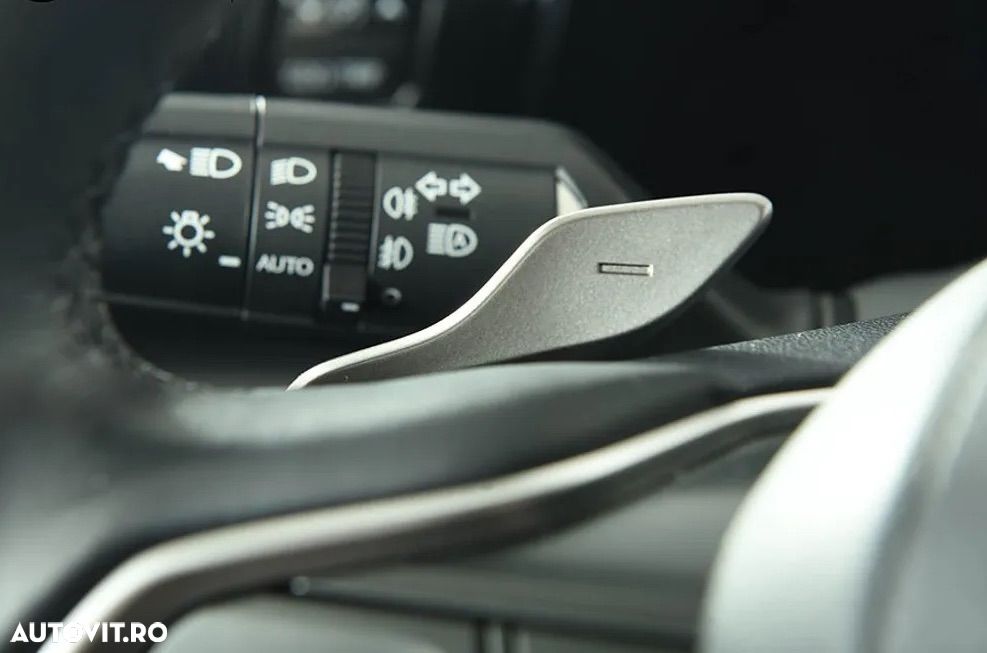 Lexus Seria NX 450h+ E-FOUR Luxury - 13