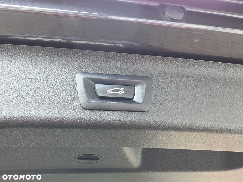BMW Seria 5 520i mHEV Luxury Line - 17