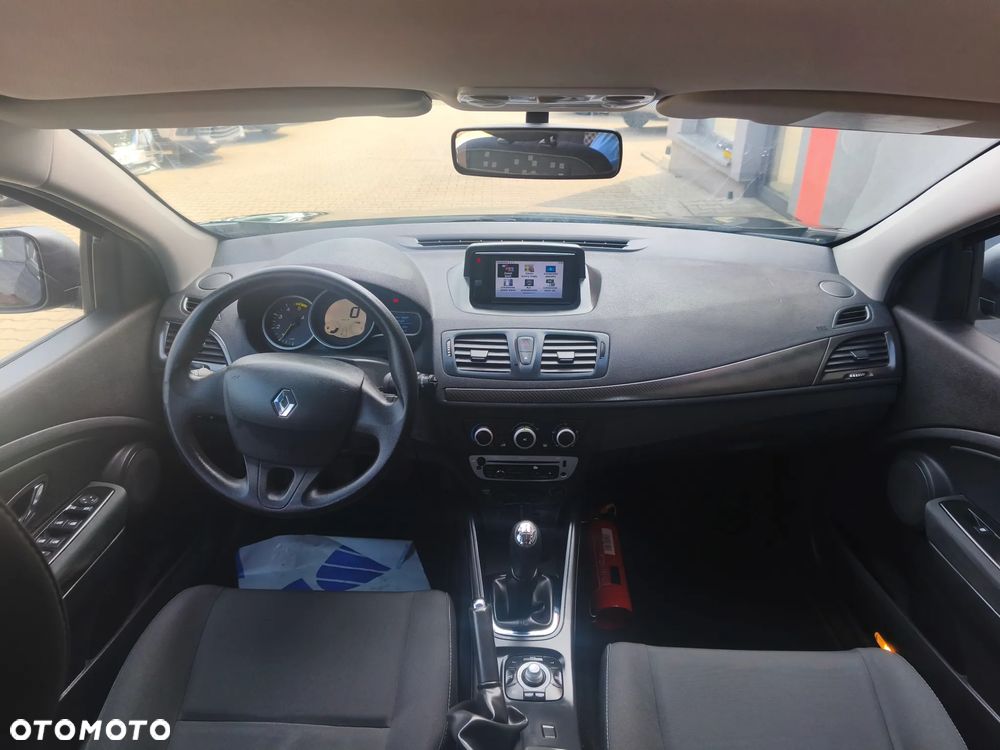 Renault Megane 1.5 dCi Expression - 6