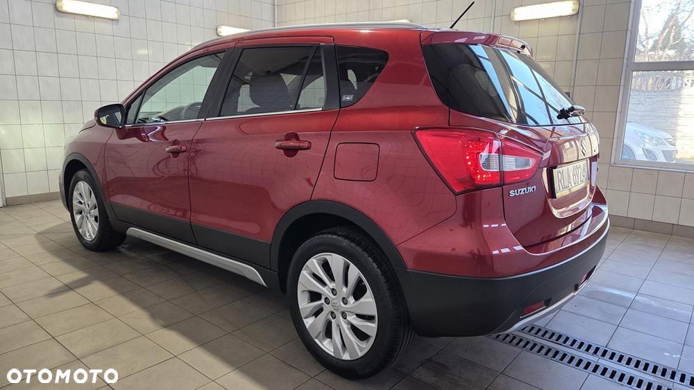 Suzuki SX4 S-Cross 1.4 T Premium - 4