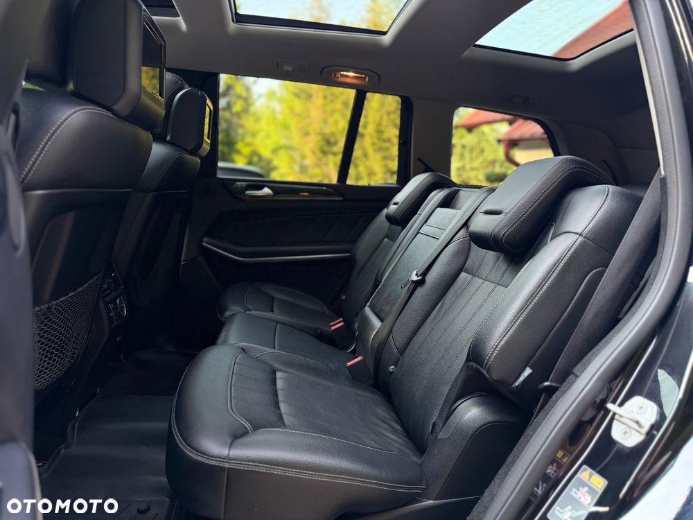 Mercedes-Benz GL 350 BlueTEC 4-Matic - 28
