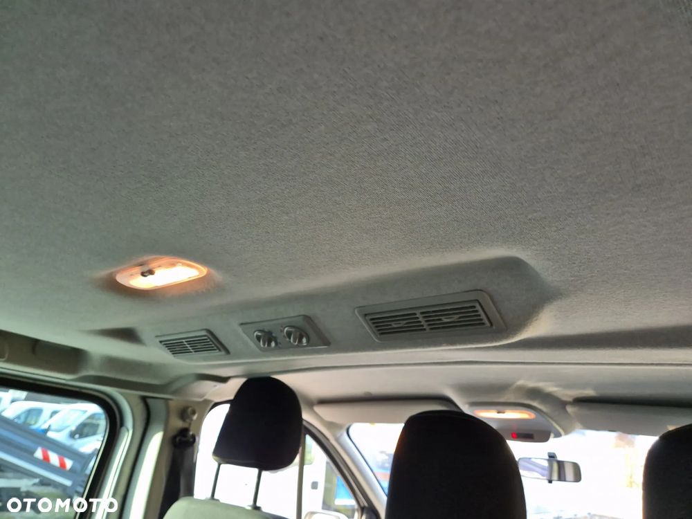 Renault Trafic - 11