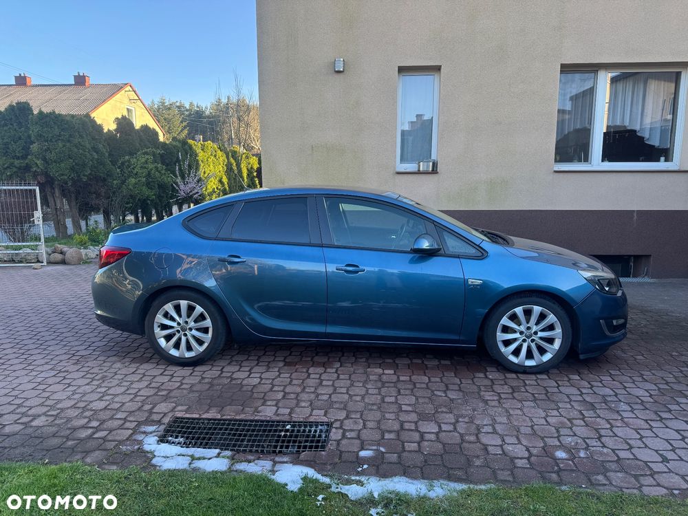 Opel Astra 1.4 Edition - 2