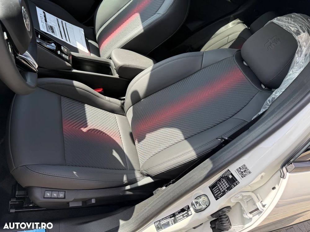 Alfa Romeo Junior 1.2 FWD eDCT6 MHEV Ibrida Speciale - 16
