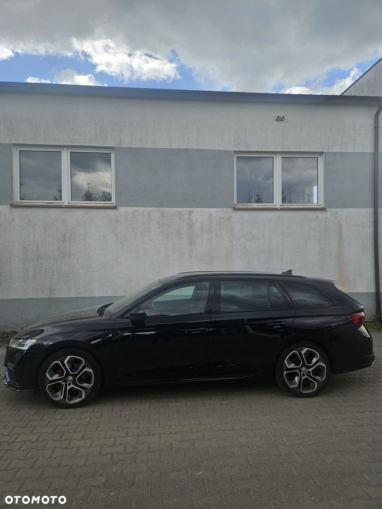 Skoda Octavia 2.0 TDI DSG 4x4 RS Plus - 20