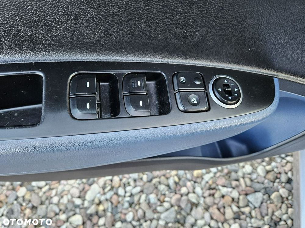 Hyundai i10 - 13