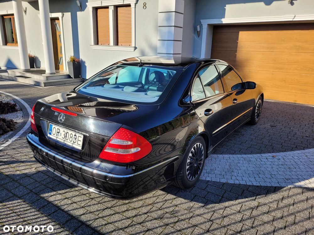 Mercedes-Benz Klasa E 200 Kompressor T Avantgarde - 3