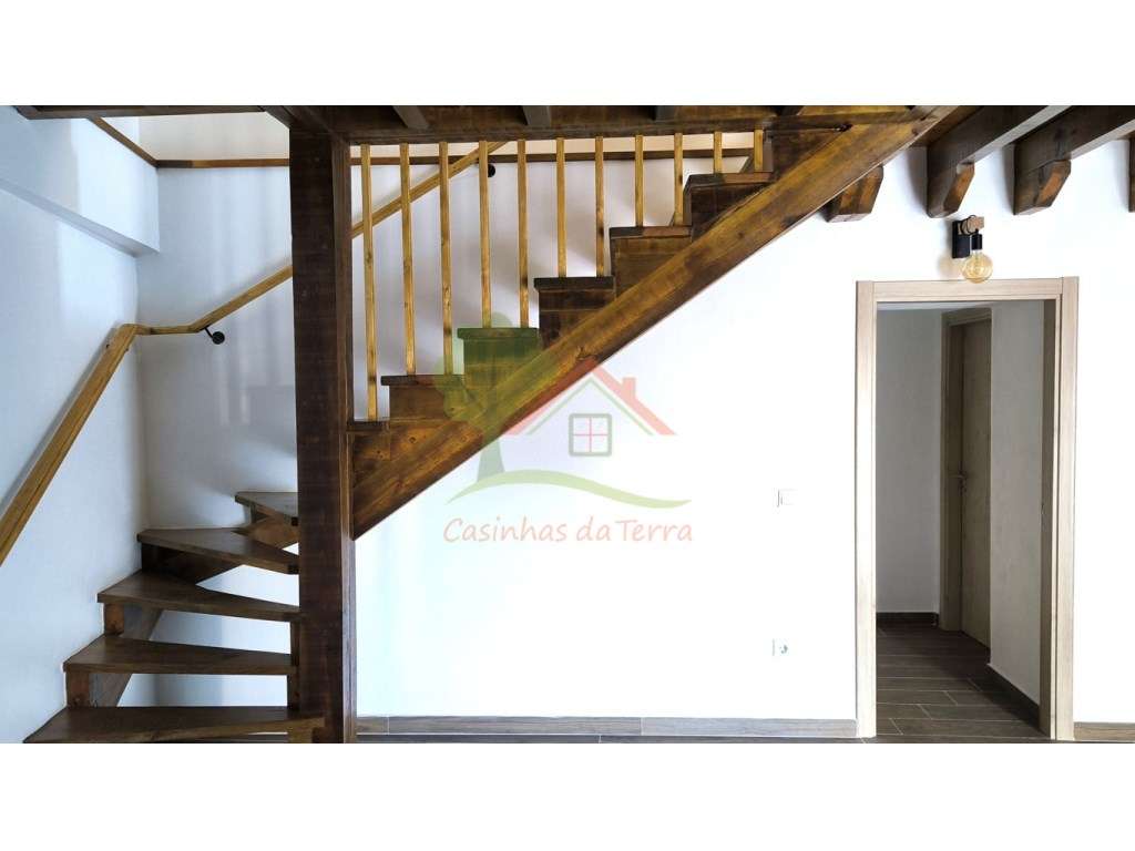 Moradia antiga reconstruida - A estrear - Grande imagem: 2/22