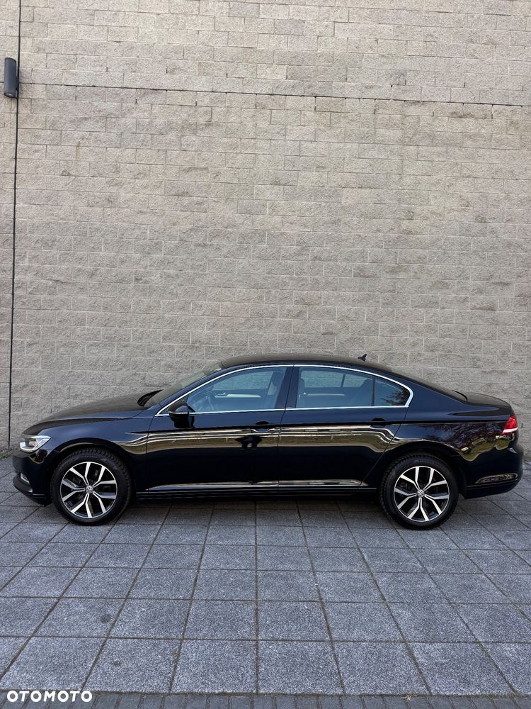 Volkswagen Passat 2.0 TDI SCR Comfortline DSG - 6