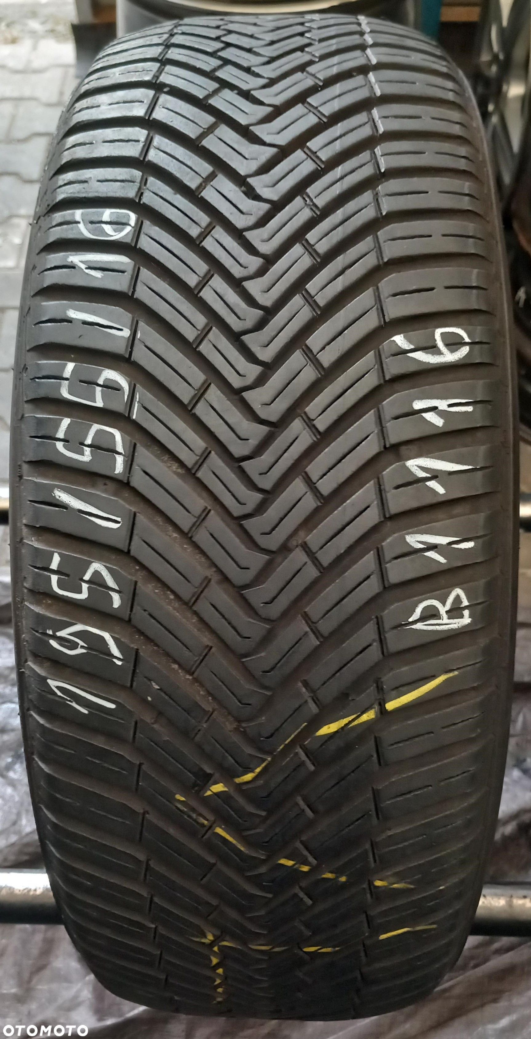 195/55/16 Continental All Season Contact 91H - 1