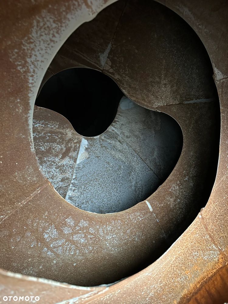 Volvo FMX 420 8x4 - 12