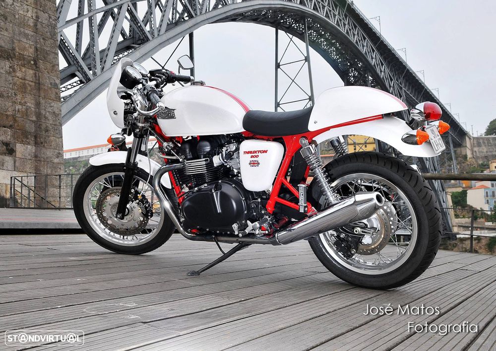 Triumph Thruxton SE - 14