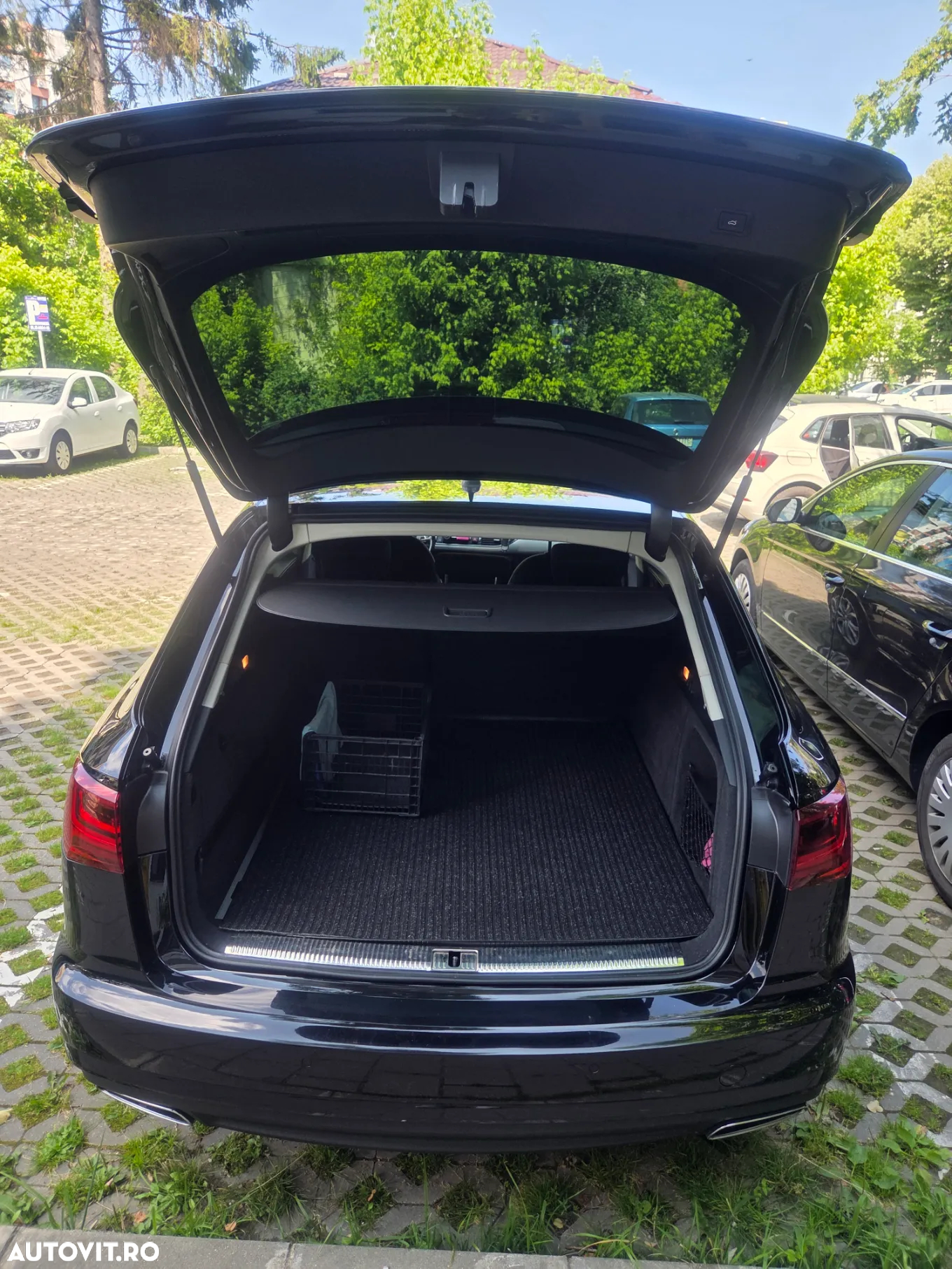 Audi A6 Avant 2.0 TDI Ultra DPF S tronic - 9