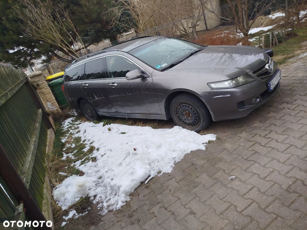 Honda Accord 2.0 i Comfort - 1