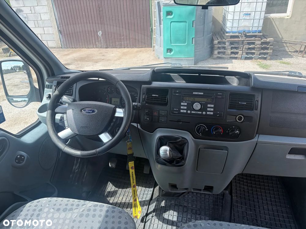 Ford transit - 10