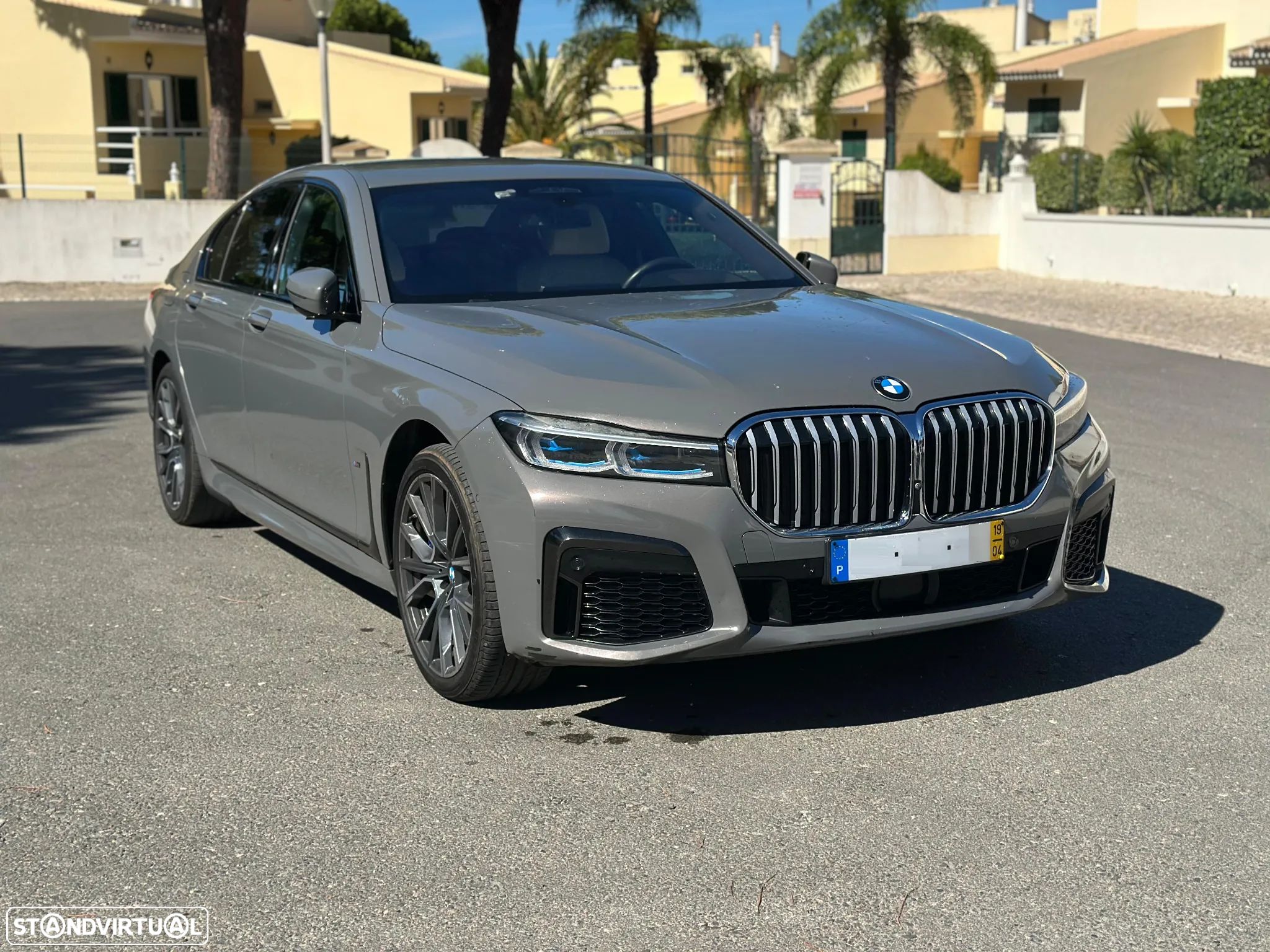 BMW 740 d xDrive Pack M Auto - 1