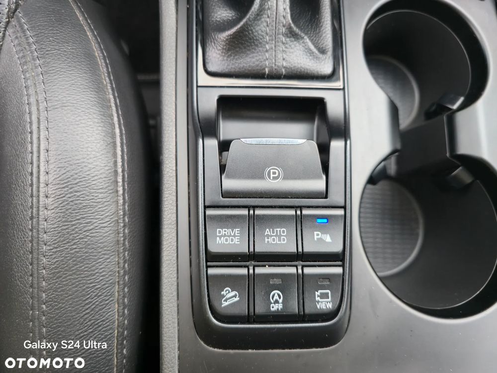 Hyundai Tucson blue 1.6 CRDi 2WD DCT Premium - 23