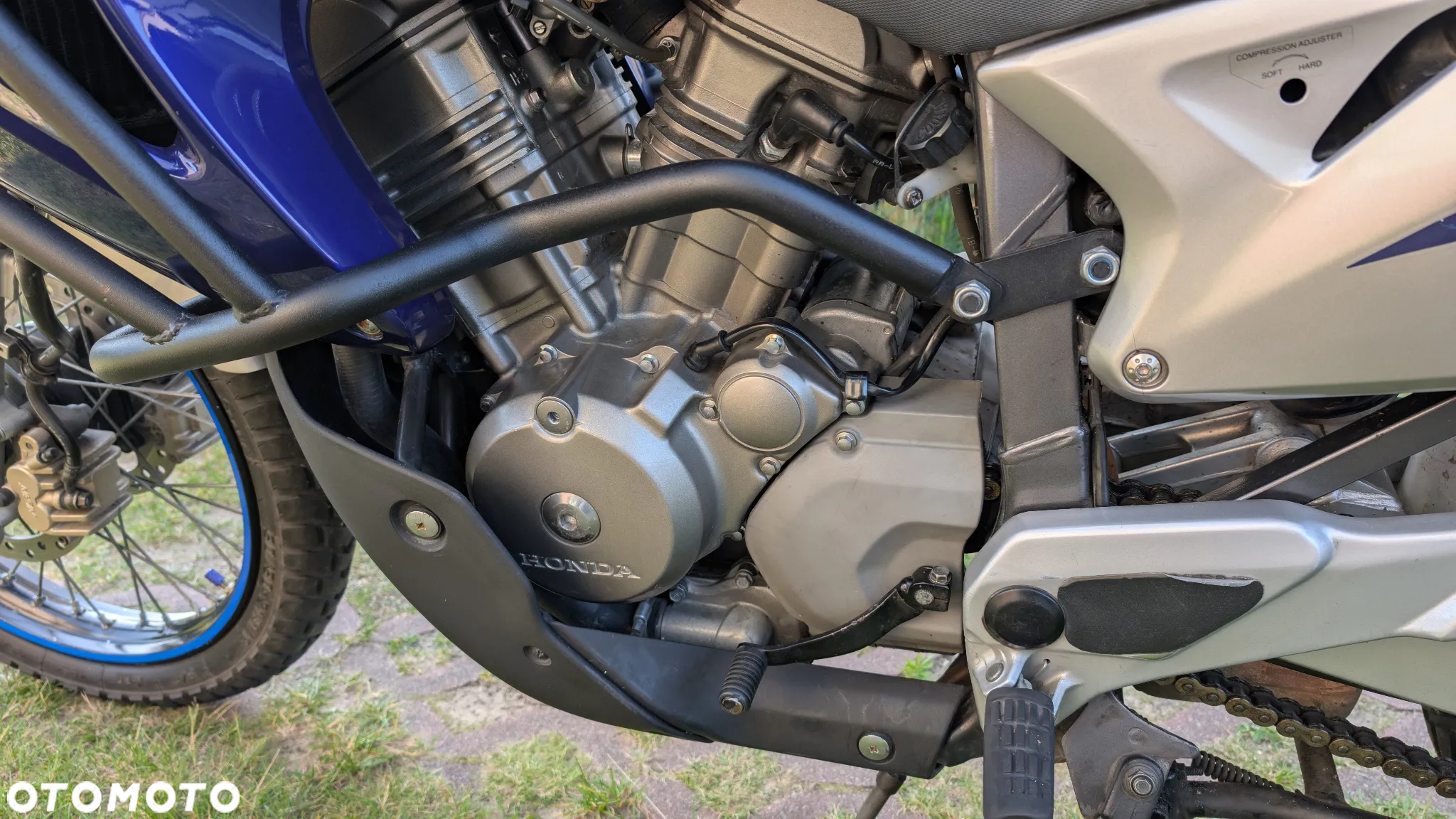 Honda Transalp - 11