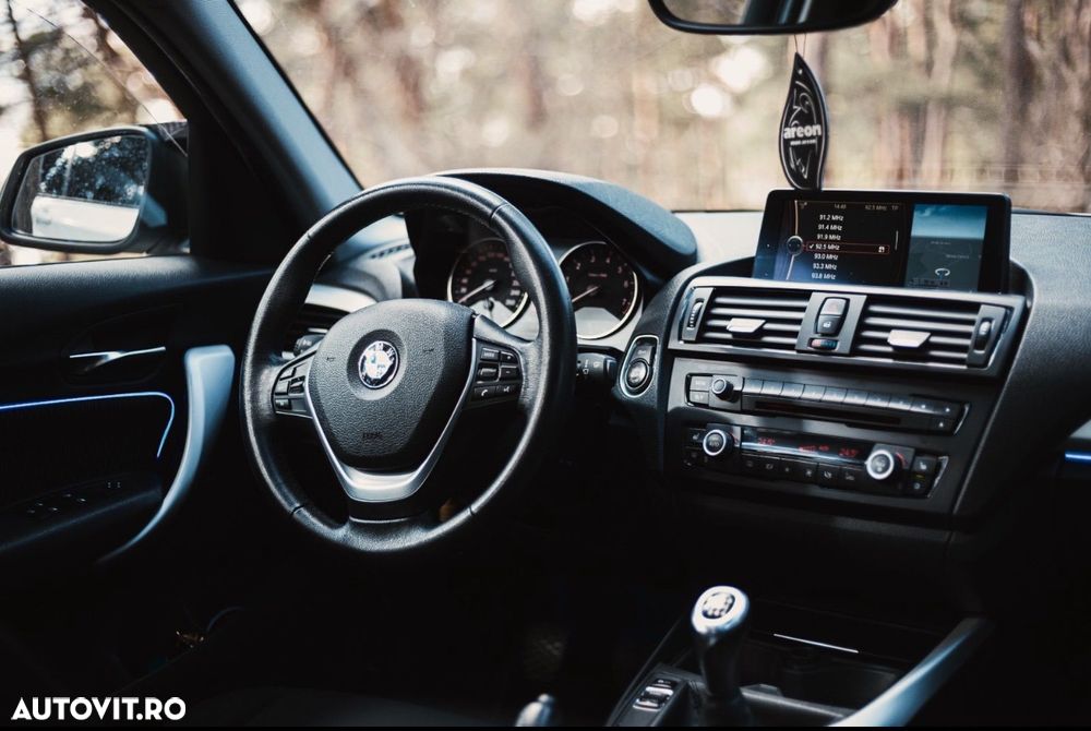 BMW Seria 1 118i Sport Line - 8
