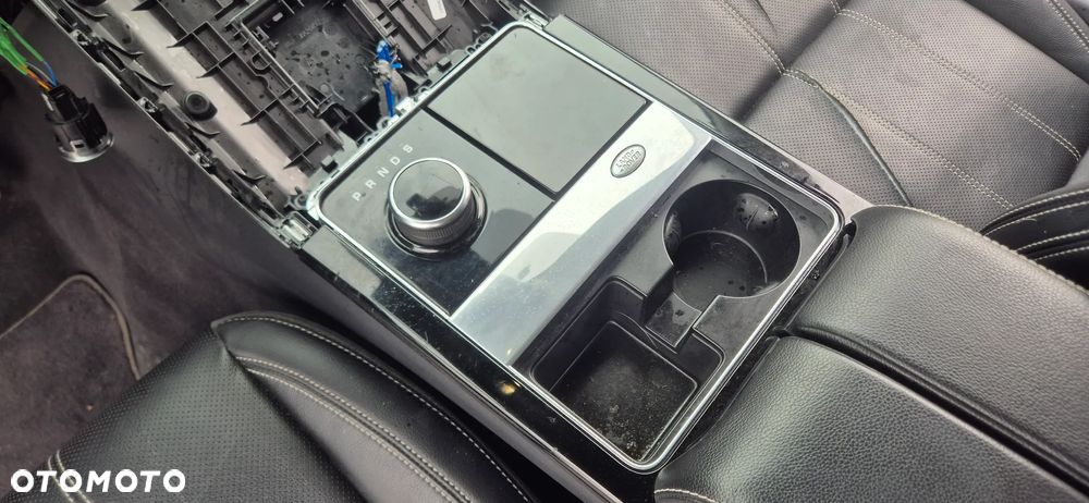 Land Rover Range Rover Velar 2.0 SD4 R-Dynamic SE - 22