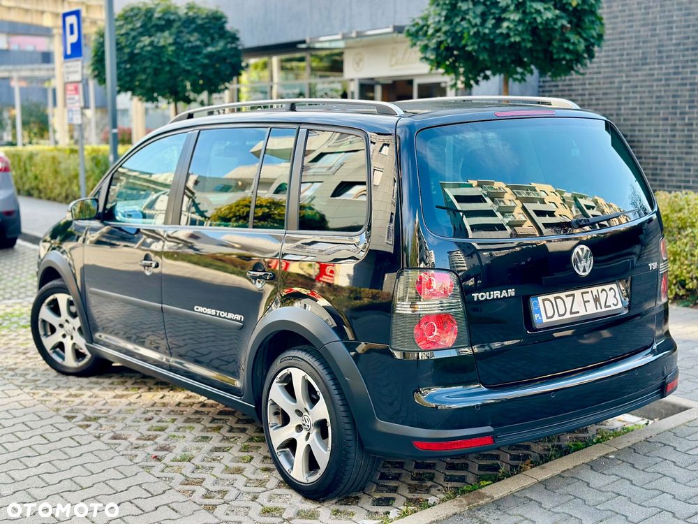 Volkswagen Touran 2007 photo 4