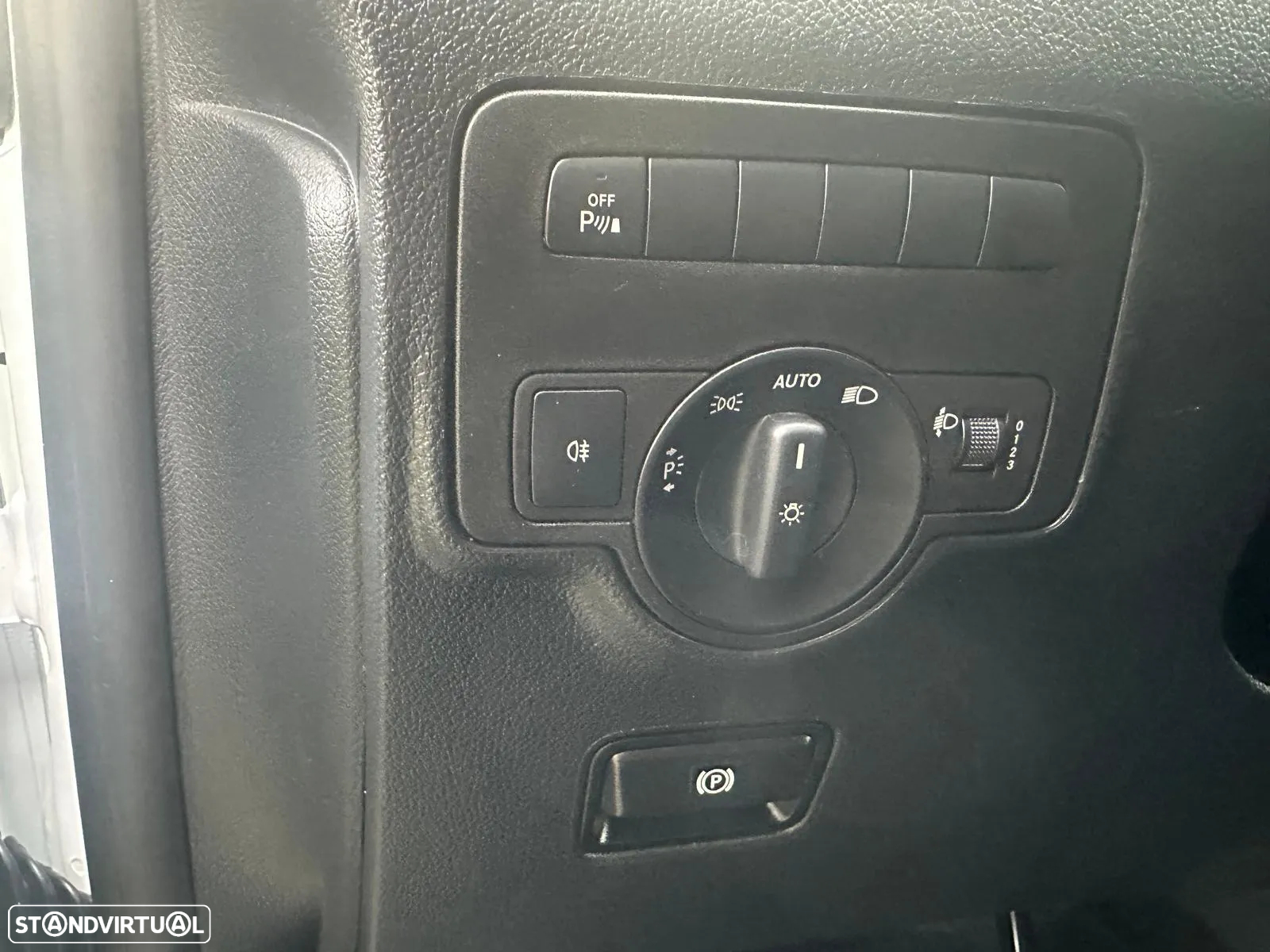 Mercedes-Benz Vito - 10