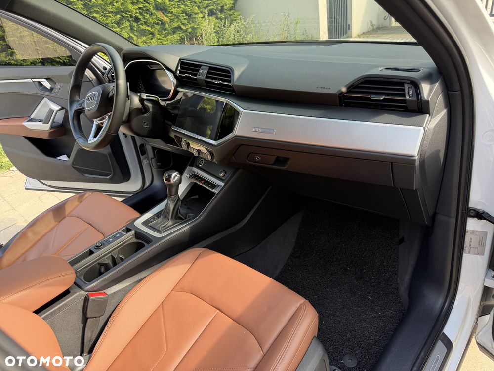 Audi Q3 35 TDI S tronic S line - 28