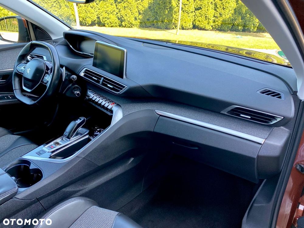 Peugeot 3008 BlueHDi 180 Stop & Start EAT6 GT - 32
