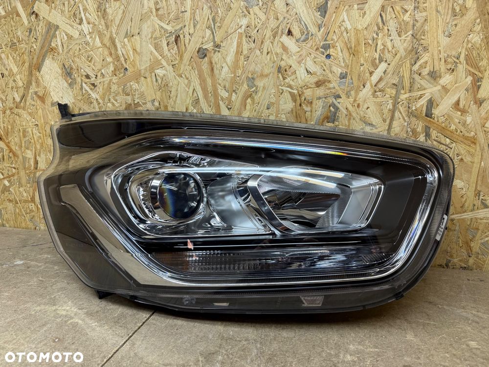 LAMPA PRZÓD PRAWA SOCZEWKA LED FORD TRANSIT CUSTOM MK8 LIFT JK21-13W029-DJ