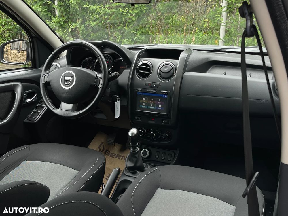 Dacia Duster 1.5 dCi 4x4 Prestige - 3