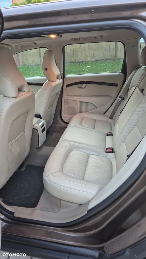 Volvo XC 70 D4 AWD Summum EU6 - 13