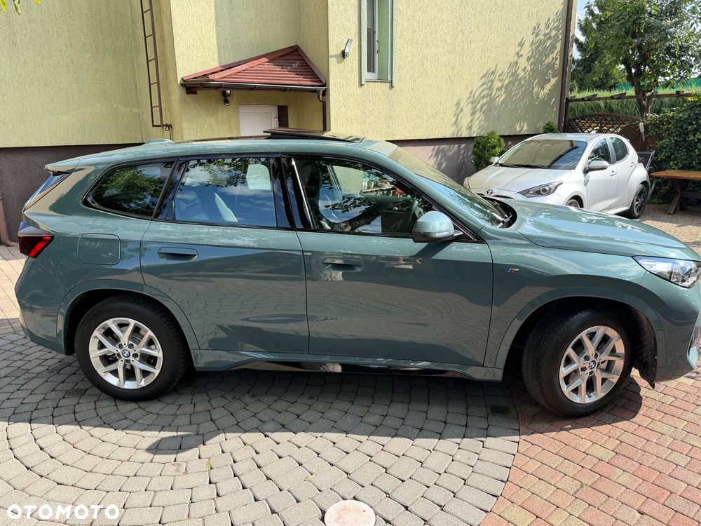 BMW iX1 eDrive20 66.5kWh M Sport Edition - 4