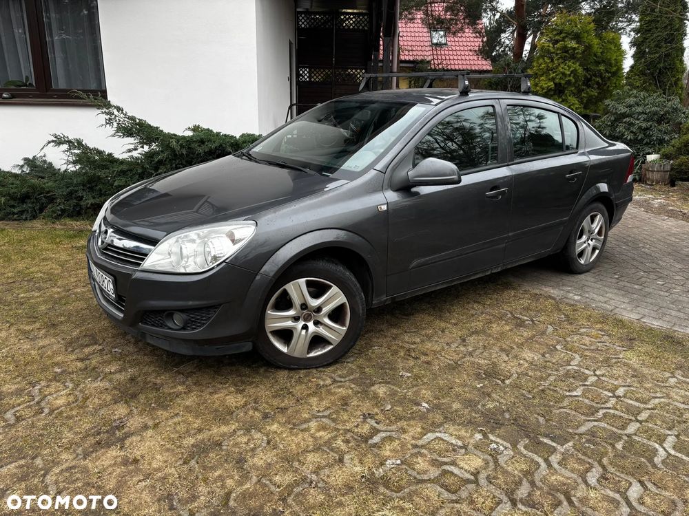 Opel Astra 1.6 - 8