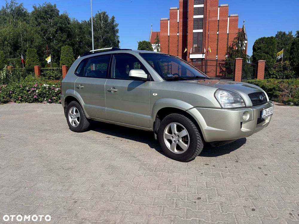 Hyundai Tucson 2.0 Comfort 2WD - 1
