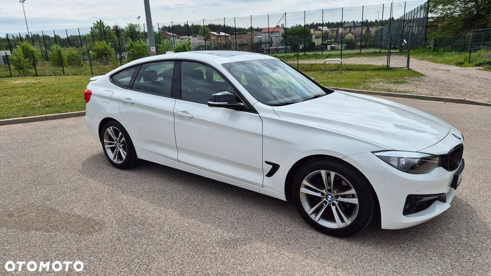 BMW 3GT 328i GT Sport Line - 3