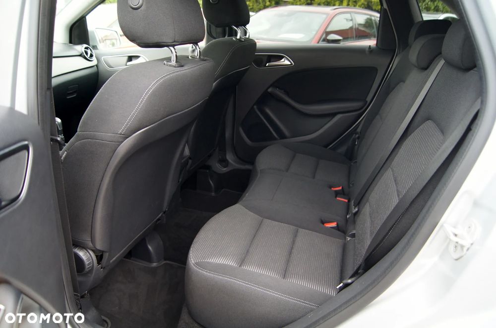 Mercedes-Benz Klasa B 180 Style - 10