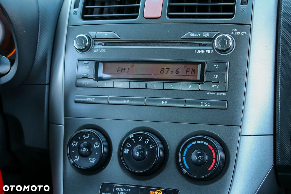 Toyota Auris 1.6 VVT-i Sol - 34