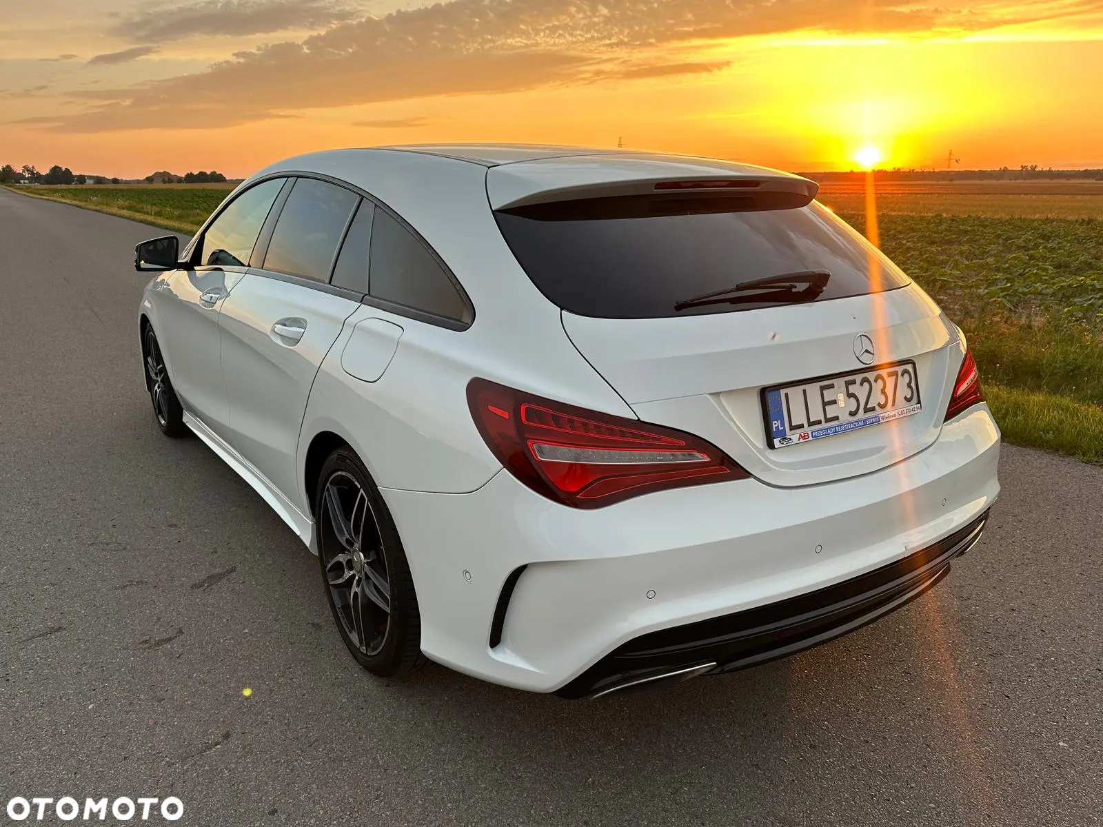 Mercedes-Benz CLA 220 4-Matic AMG Line - 18