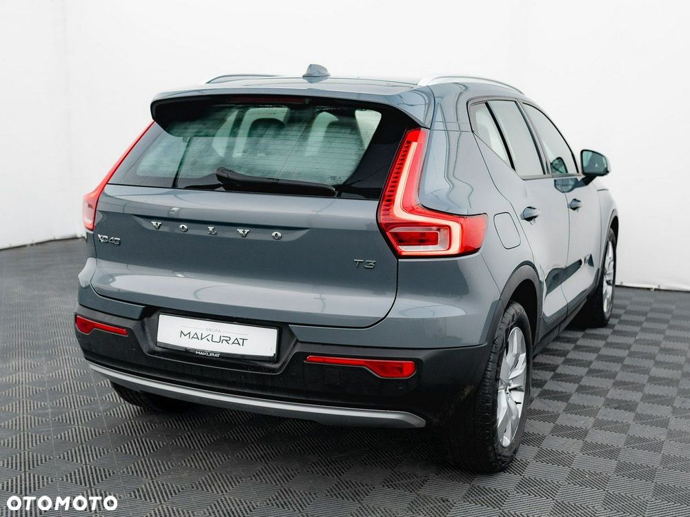 Volvo XC 40 T3 Momentum Pro - 6