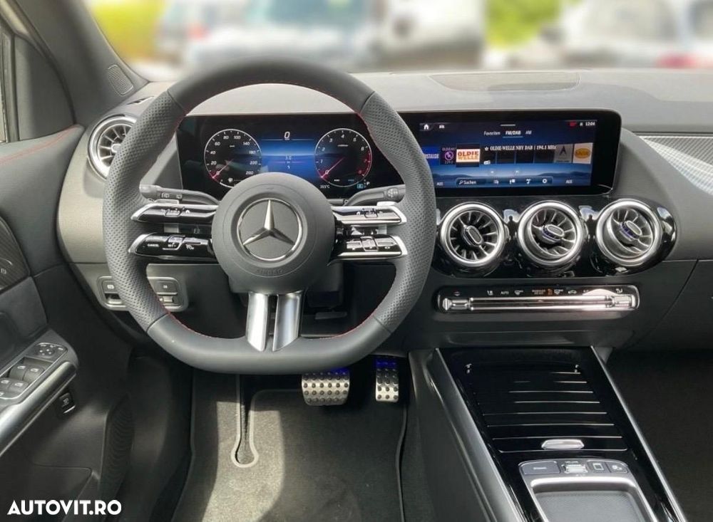 Mercedes-Benz GLA 200 d 8G-DCT AMG Line - 3