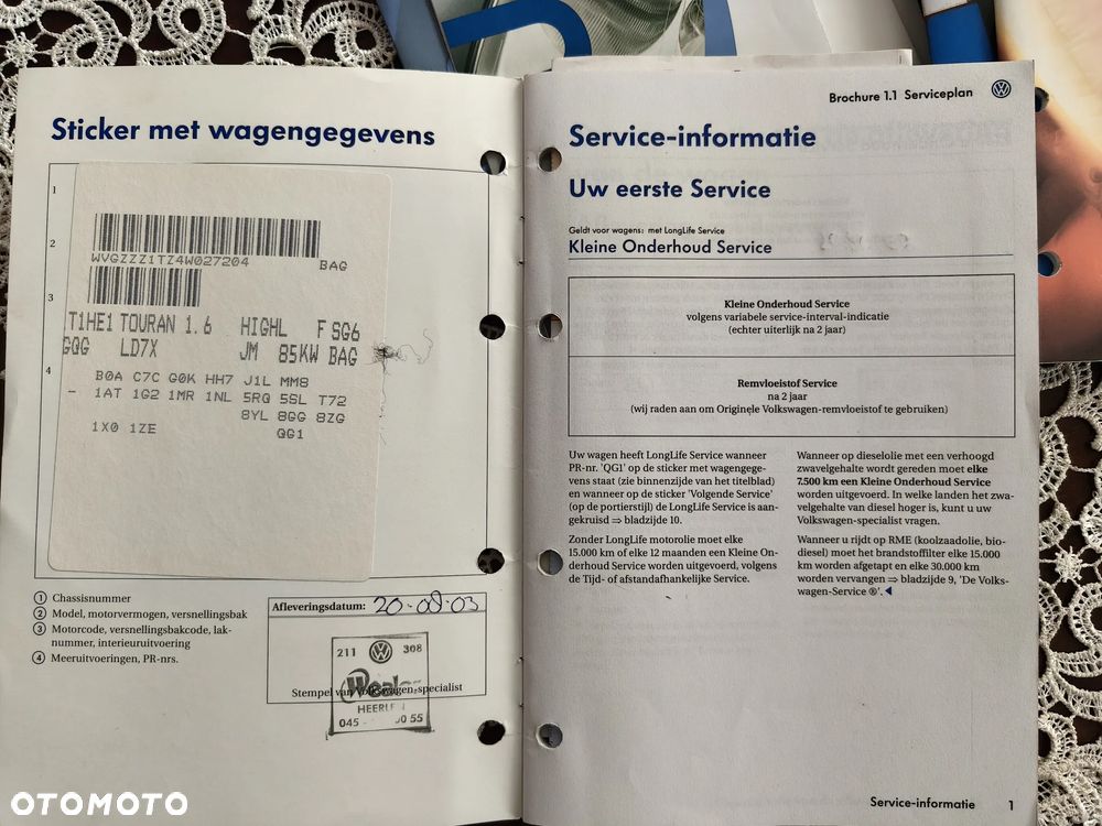Volkswagen Touran 1.6 FSI Trendline - 27