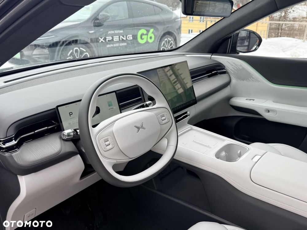 XPeng G6 - 9